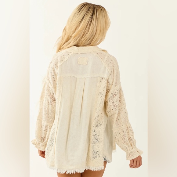 NWT UMGEE Lace Eyelet Crochet Patch Linen Button Down Shacket Jacket Oatmeal - Picture 6 of 7